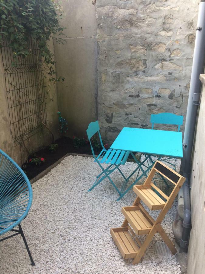 F2 Cosy Avec Cour Apartment Milly-la-Foret Exterior foto
